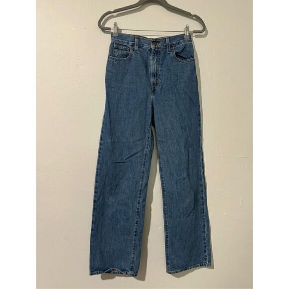 Levi’s High Waisted Straight leg 25 jeans - Picture 1 of 8